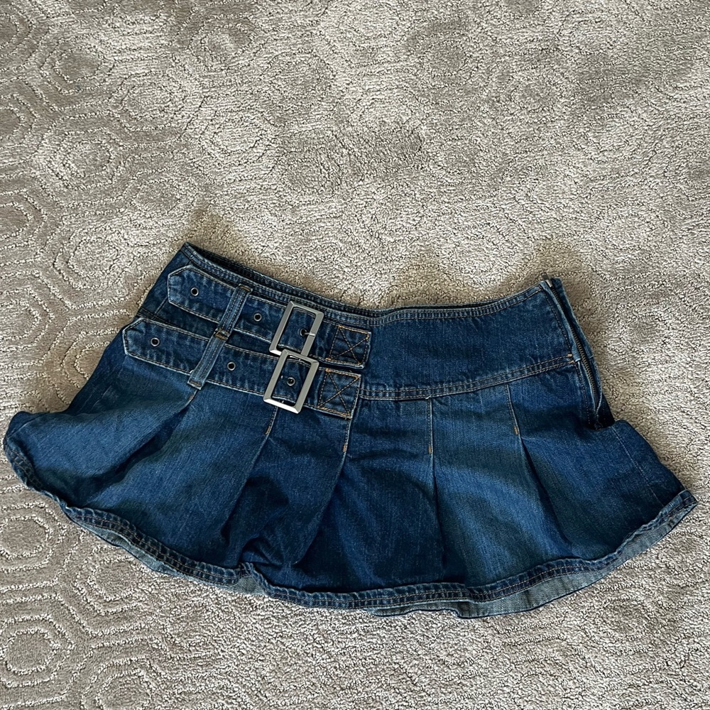 ✨URBAN OUTFITTERS Y2K MINI SKIRT✨